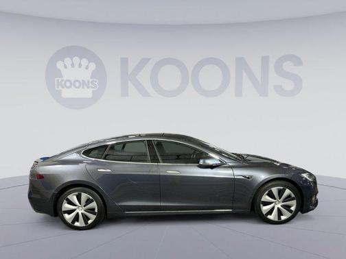 2021 Tesla Model S Long Range