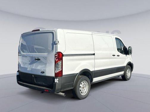2025 Ford Transit-150 Base