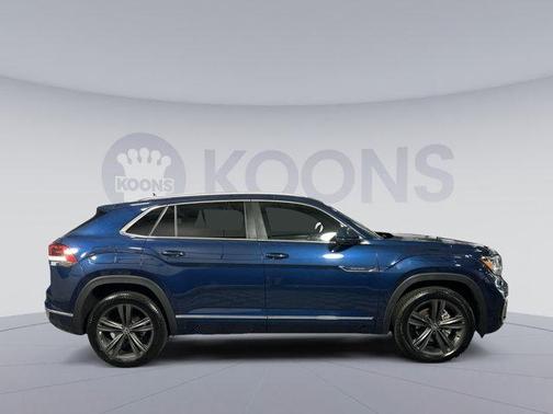 2022 Volkswagen Atlas Cross Sport 3.6L V6 SEL R-Line
