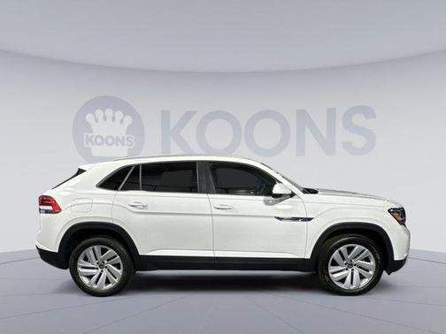 2022 Volkswagen Atlas Cross Sport 3.6L V6 SE w/Technology