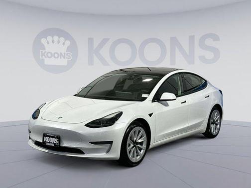 2021 Tesla Model 3 Standard Range Plus