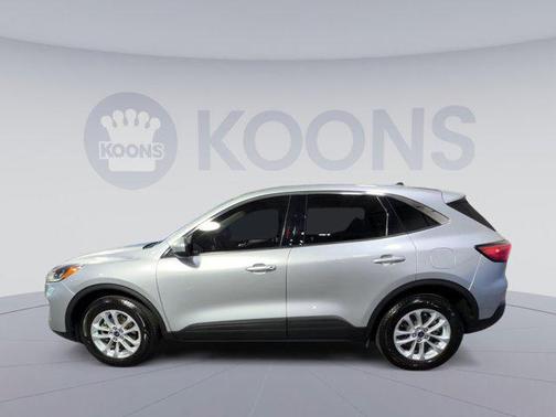 INGOT SILVER METALLIC 2020 Ford Escape SE