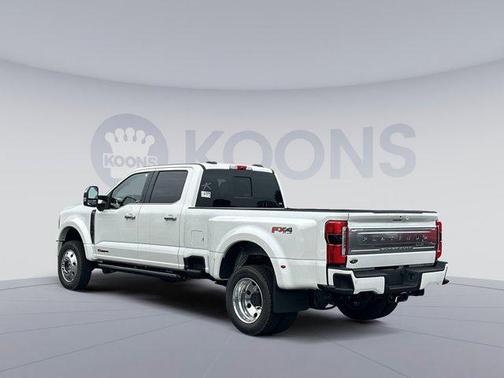 2026 Ford F-450 Platinum