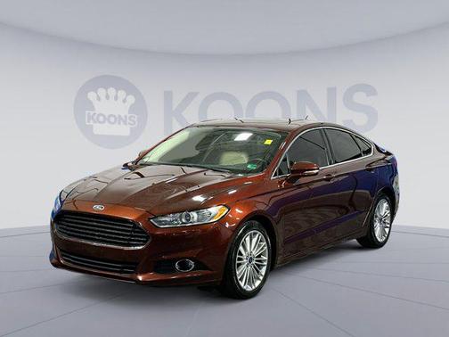 2016 Ford Fusion SE