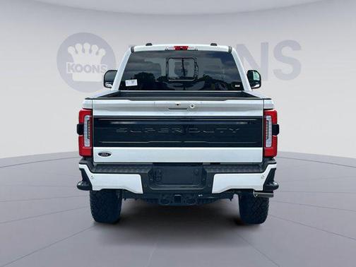 2025 Ford F-250 Platinum