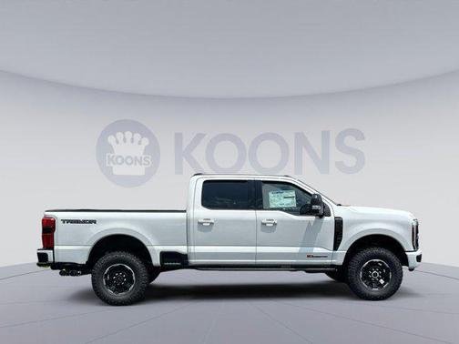 2025 Ford F-250 Platinum