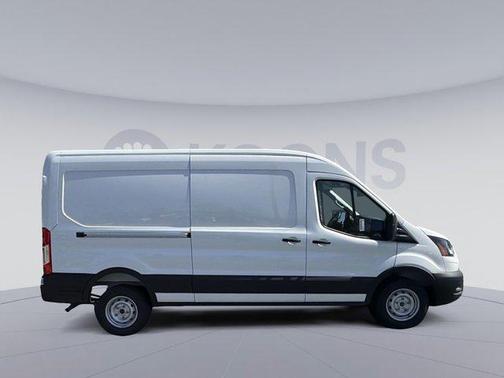 OXFORD WHITE 2026 Ford Transit-250 Base