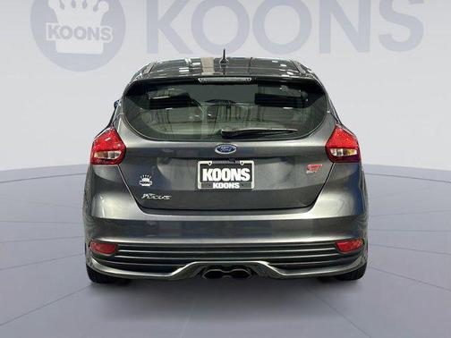 2018 Ford Focus ST