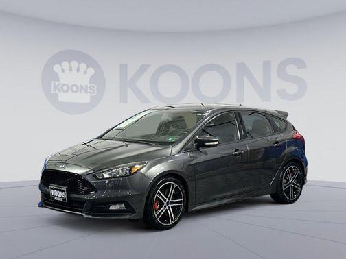 2018 Ford Focus ST