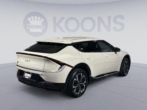 2023 Kia EV6 Wind