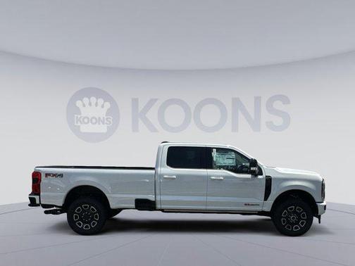 2025 Ford F-350 Platinum