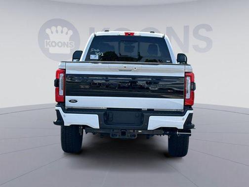 2025 Ford F-350 Platinum