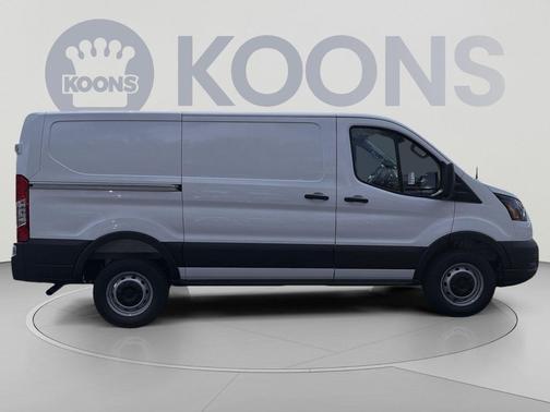 Oxford White 2026 Ford Transit-250 Base