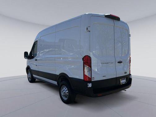 OXFORD WHITE 2023 Ford Transit-250 Base