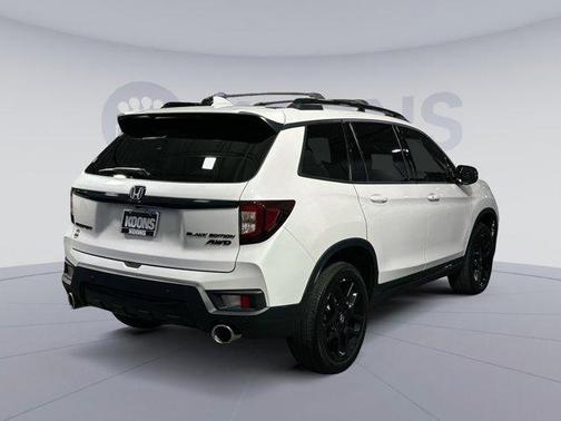 2024 Honda Passport AWD Black