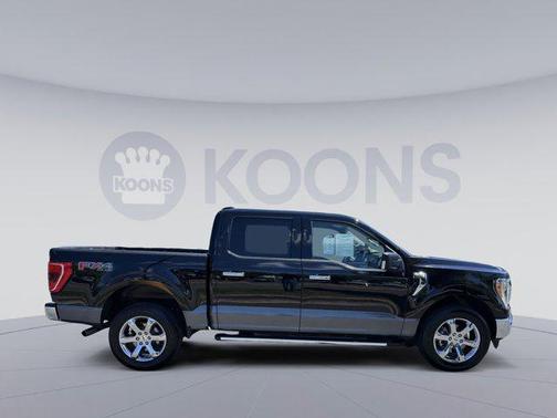 AGATE BLACK METALLIC 2022 Ford F-150 XLT