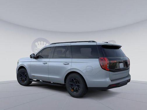 Glacier Gray Metallic Tri-Coat 2026 Ford Expedition Tremor