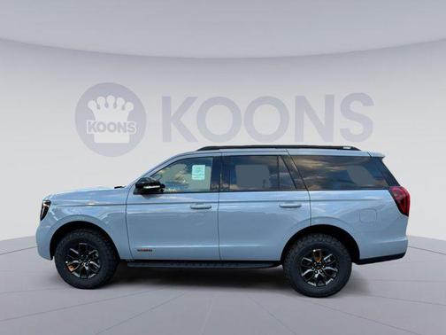 Glacier Gray Metallic Tri-Coat 2026 Ford Expedition Tremor