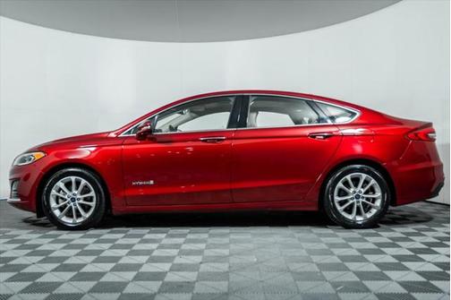 2019 Ford Fusion Hybrid SEL