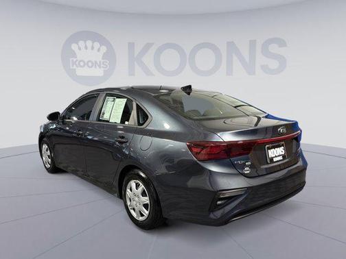 Gravity Gray 2021 Kia Forte FE