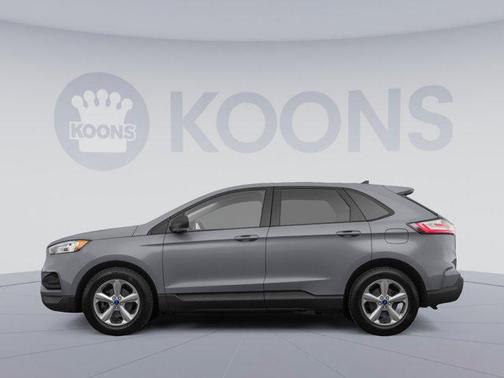2023 Ford Edge SE