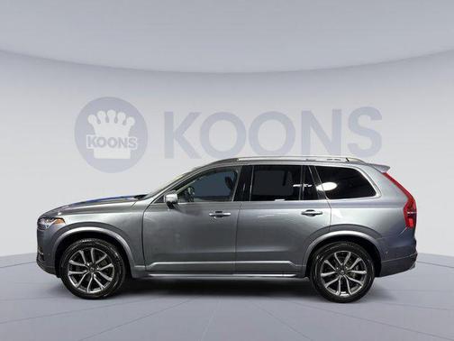 2018 Volvo XC90 T5 Momentum