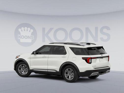 Star White Metallic Tri-Coat 2026 Ford Explorer Active