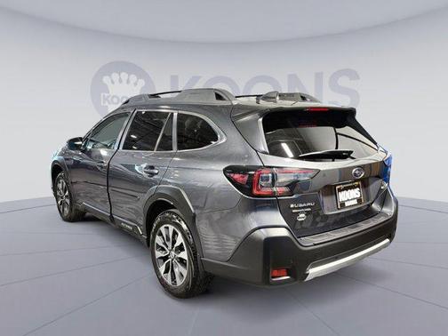 Magnetite Gray Metallic 2023 Subaru Outback Limited