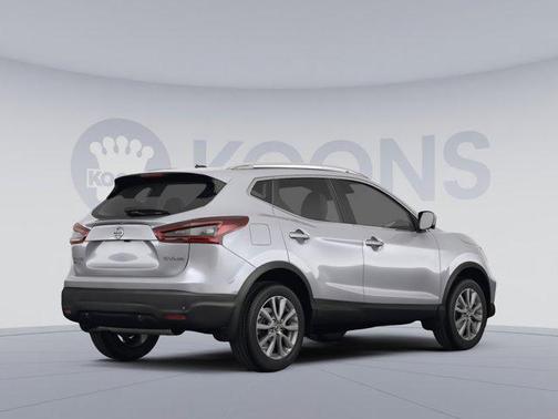 2022 Nissan Rogue Sport SV