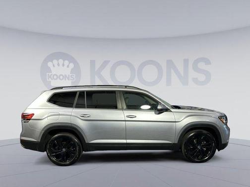 2022 Volkswagen Atlas 2.0T SE w/Technology 4MOTION