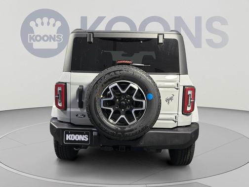 AVALANCHE GRAY 2026 Ford Bronco Outer Banks