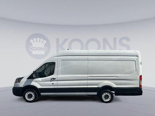 2022 Ford Transit-250 Base
