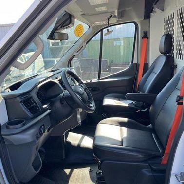 2022 Ford Transit-250 Base