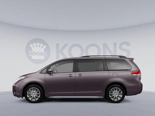 2013 Toyota Sienna SE