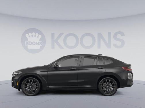 2023 BMW X4 xDrive30i
