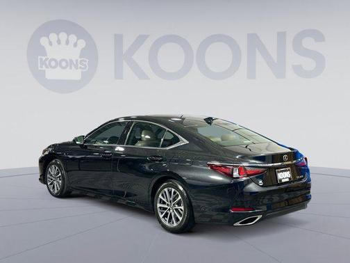 2023 Lexus ES 350 Base