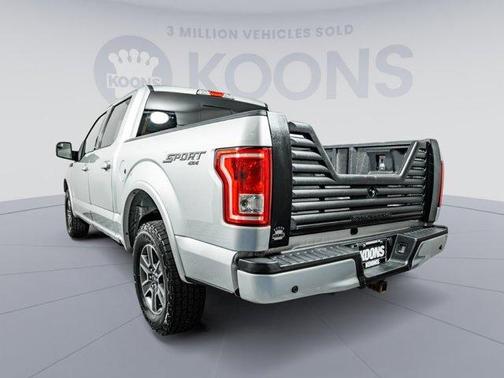 Photo 4 of 42 of 2017 Ford F-150 XLT