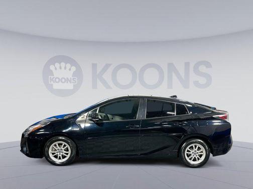 2016 Toyota Prius Two