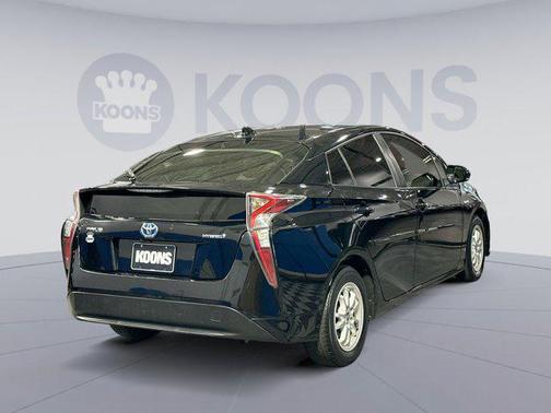 2016 Toyota Prius Two