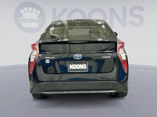 2016 Toyota Prius Two