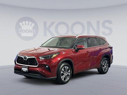 2023 Toyota Highlander XLE