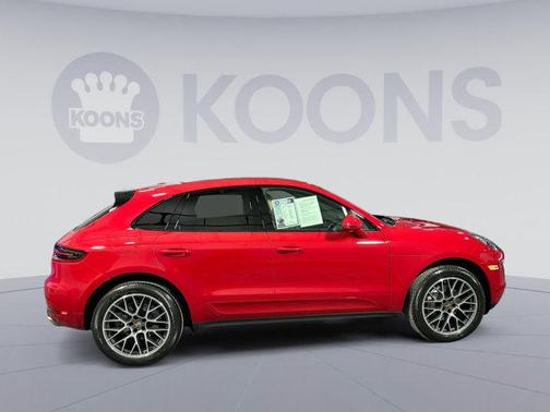 2018 Porsche Macan S