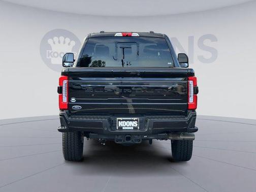 2025 Ford F-250 Platinum