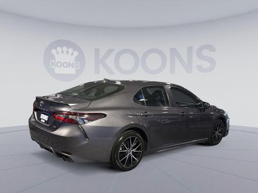 Predawn Gray Mica 2023 Toyota Camry SE