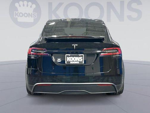 2022 Tesla Model X Plaid