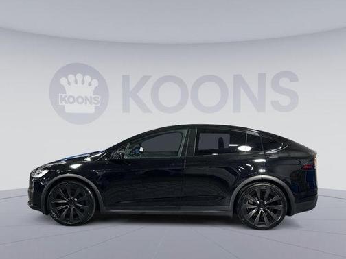2022 Tesla Model X Plaid