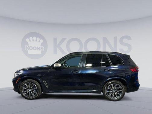 Carbon Black Metallic 2021 BMW X5 M50i