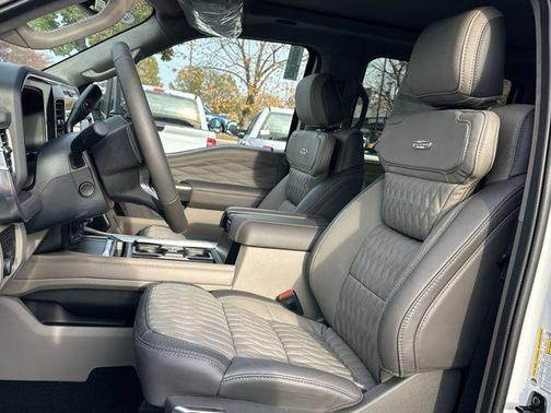 2026 Ford F-350 Platinum