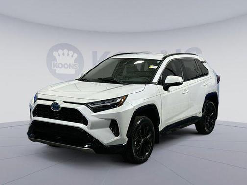 2024 Toyota RAV4 Hybrid SE