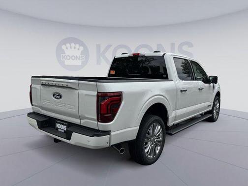 STAR WHITE METALLIC TRICOAT 2026 Ford F-150 Platinum